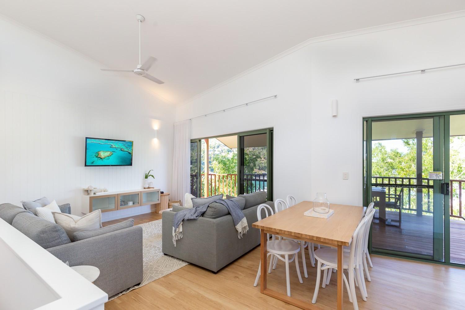 Casuarina Cove Apartments Hamilton Island Exterior photo