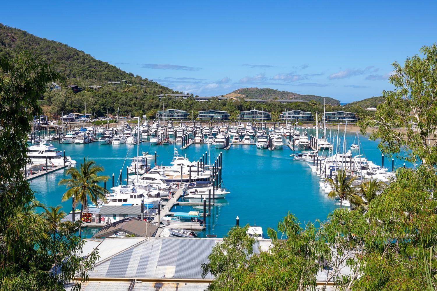 Casuarina Cove Apartments Hamilton Island Exterior photo
