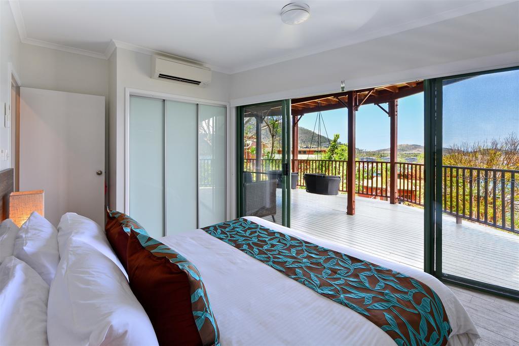 Casuarina Cove Apartments Hamilton Island Exterior photo
